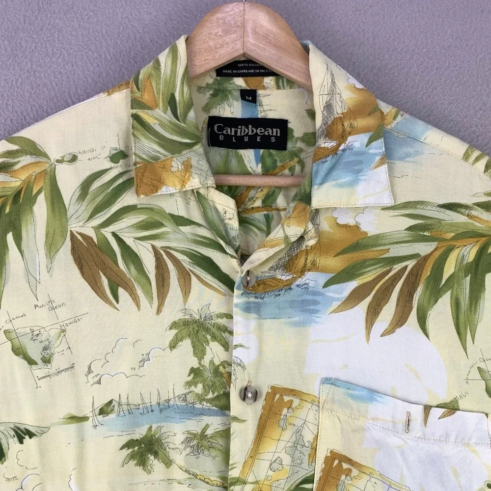 Caribbean Blues Aloha Shirt Mens Medium Yellow Tropical Map Rayon‎ Camp Hawaiian